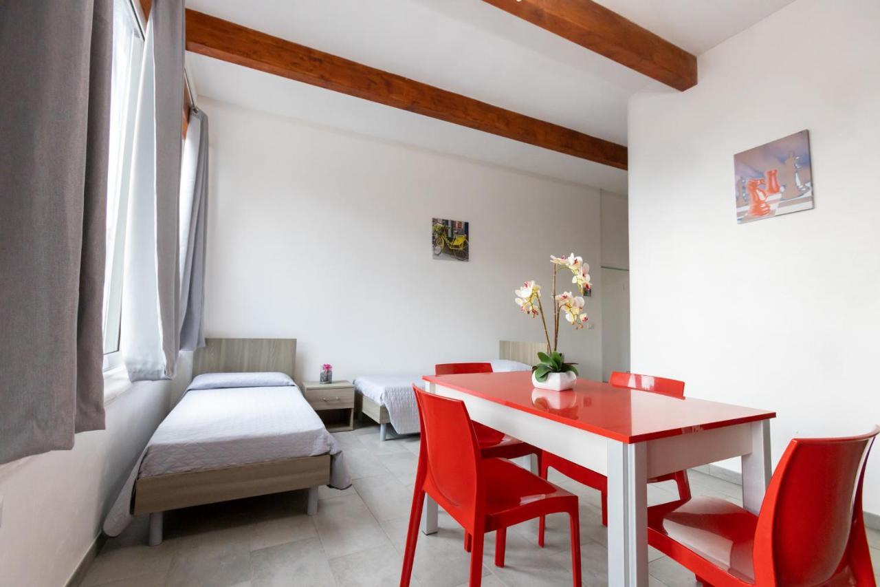 Aparthotel Emarine 3*
